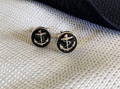 Anchor cufflinks for mental strength