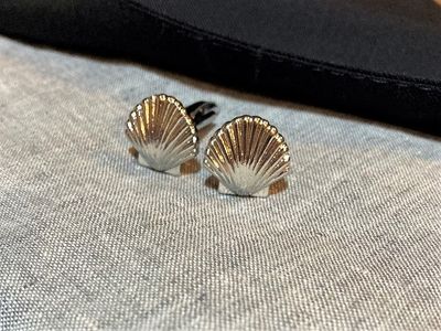 Cufflinks for a fan of el Camino