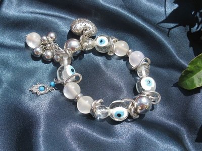 Hamsa charm bracelet ~ deflect the evil eye