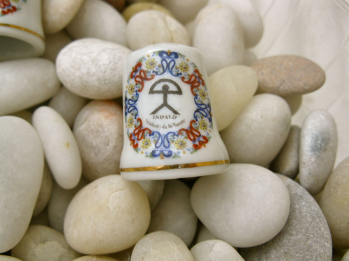 China thimble ~ Indalo corona