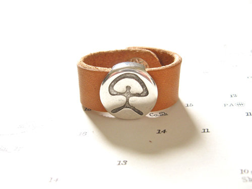 Indalo symbol ring - leather 13mm, Choose shape of Indalo charm: Round Indalo charm