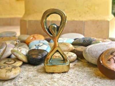 Figurines
