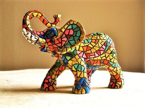 Spanish ceramic lucky Elephant figurine ~ Rafael