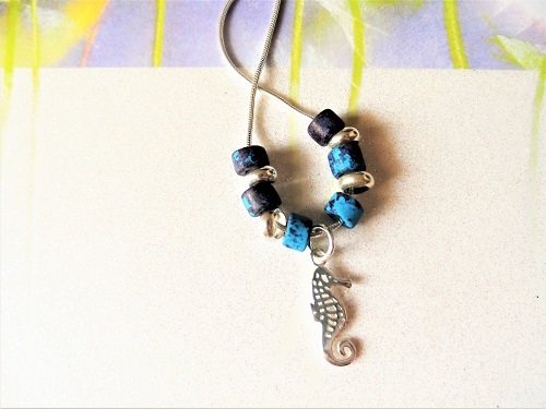 Lucky seahorse necklace