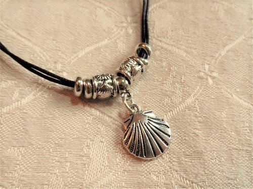 Compostela scallop shell necklace for someone travelling