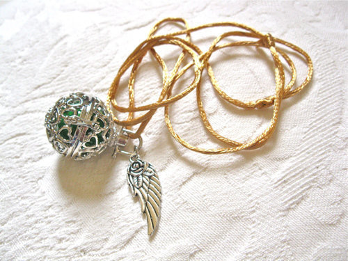 Angel  harmony ball pendant ~ llamador de ángeles