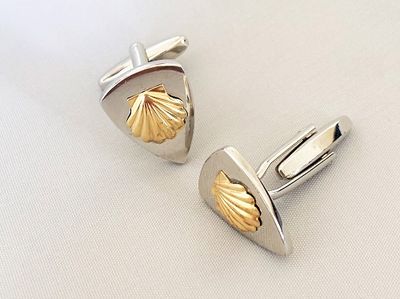 Travellers shield cufflinks
