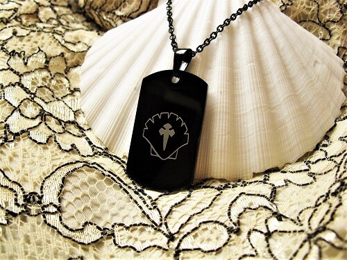 sAfe Jewellery - Travellers cross dog tag for safekeeping ~ black