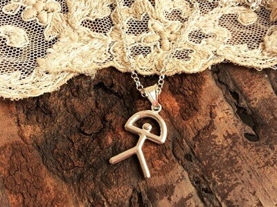 Indalos necklace ~ classic, silver