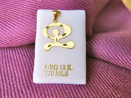 Indalo pendant ~ 25mm dancing, 18ct gold, Choose style: Etched Indalo