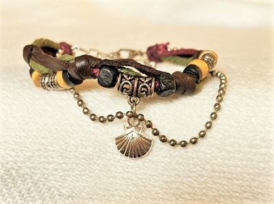 Camino scallop shell NaturalSoul bracelet ~ laurel