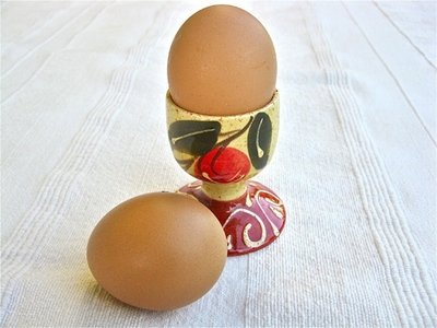 Spanish ceramic egg cup ~ olive