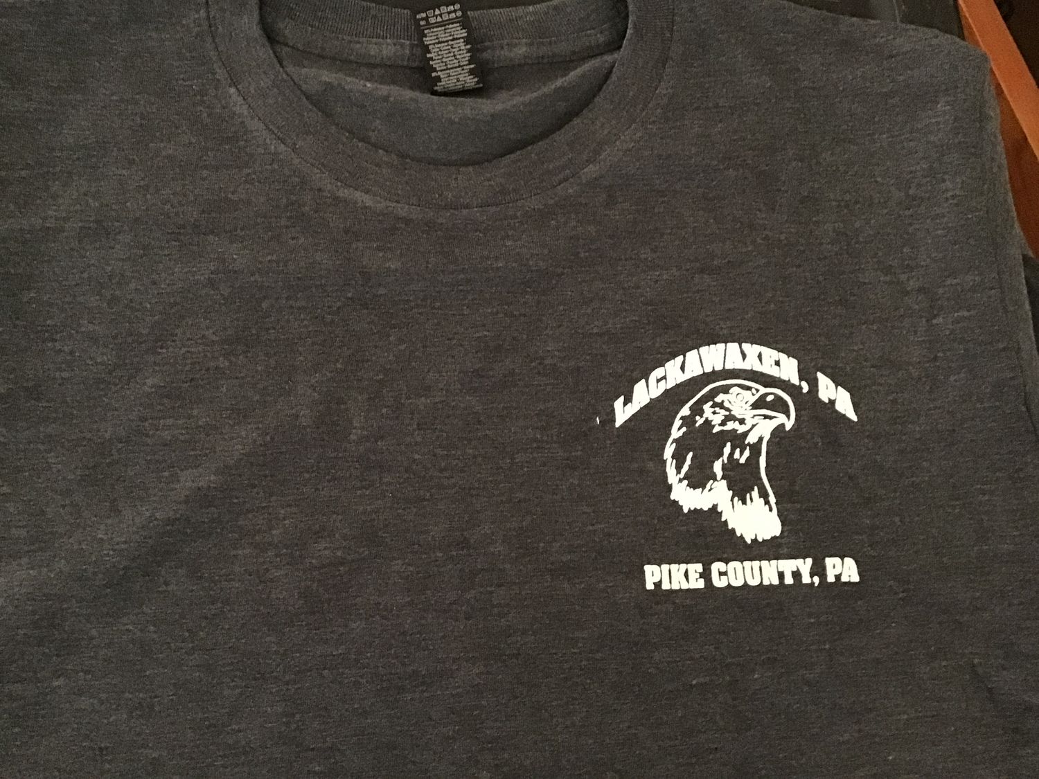 Lackawaxen,Pa youth Md grey tee