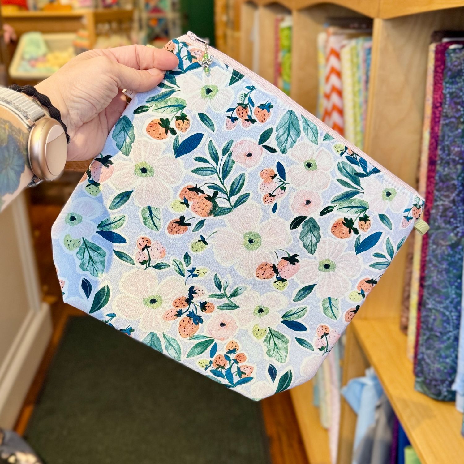 Frog Pond, Choose your size: Tall Wedge