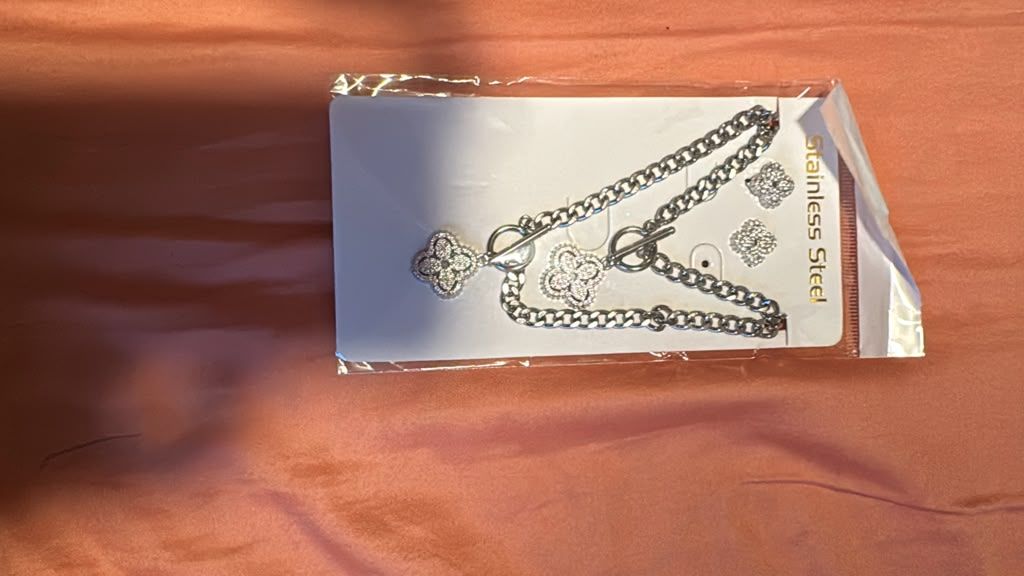 Silver-Tone Floral Crystal Chain Jewelry Set