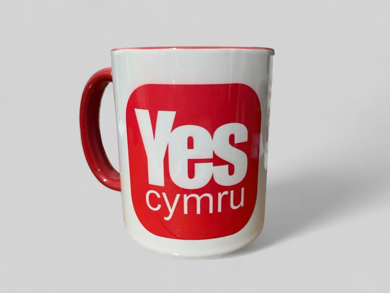 YesCymru Red Dragon Mug