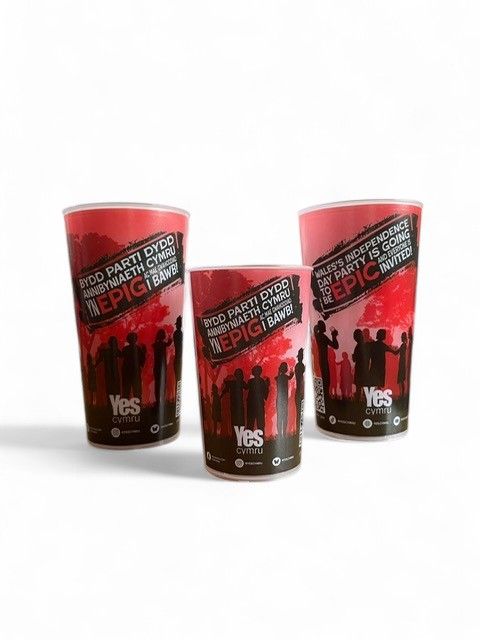 YesCymru Reusable Plastic Drink Cups – Pint &amp; Half Pint
