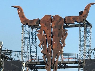 ABFAHRT DIENSTAG Carfahrt Wacken 27 inkl. Bier, Mineral &amp; kleine Verpflegung. 27.07.27- 01.08.27 Garantierte Ankunft Mi28.07.26 07:00 &amp; Reservierter Zeltplatz im WMC! 8 Minuten zum Wackinger