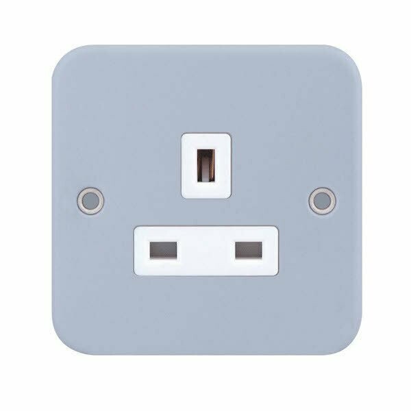 1 Gang 13 Amp Socket