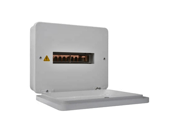 EZ9E8MCU Schneider 8 Way Metal Easy9 Consumer Unit
