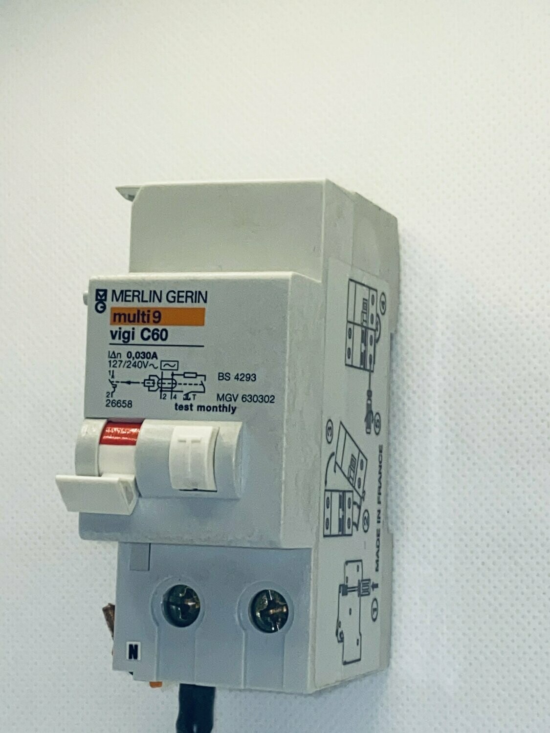 Merlin Gerin MGV630302