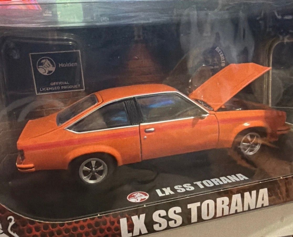 1:24 DDA Holden LX SS Torana  Orange 1977 DDA805