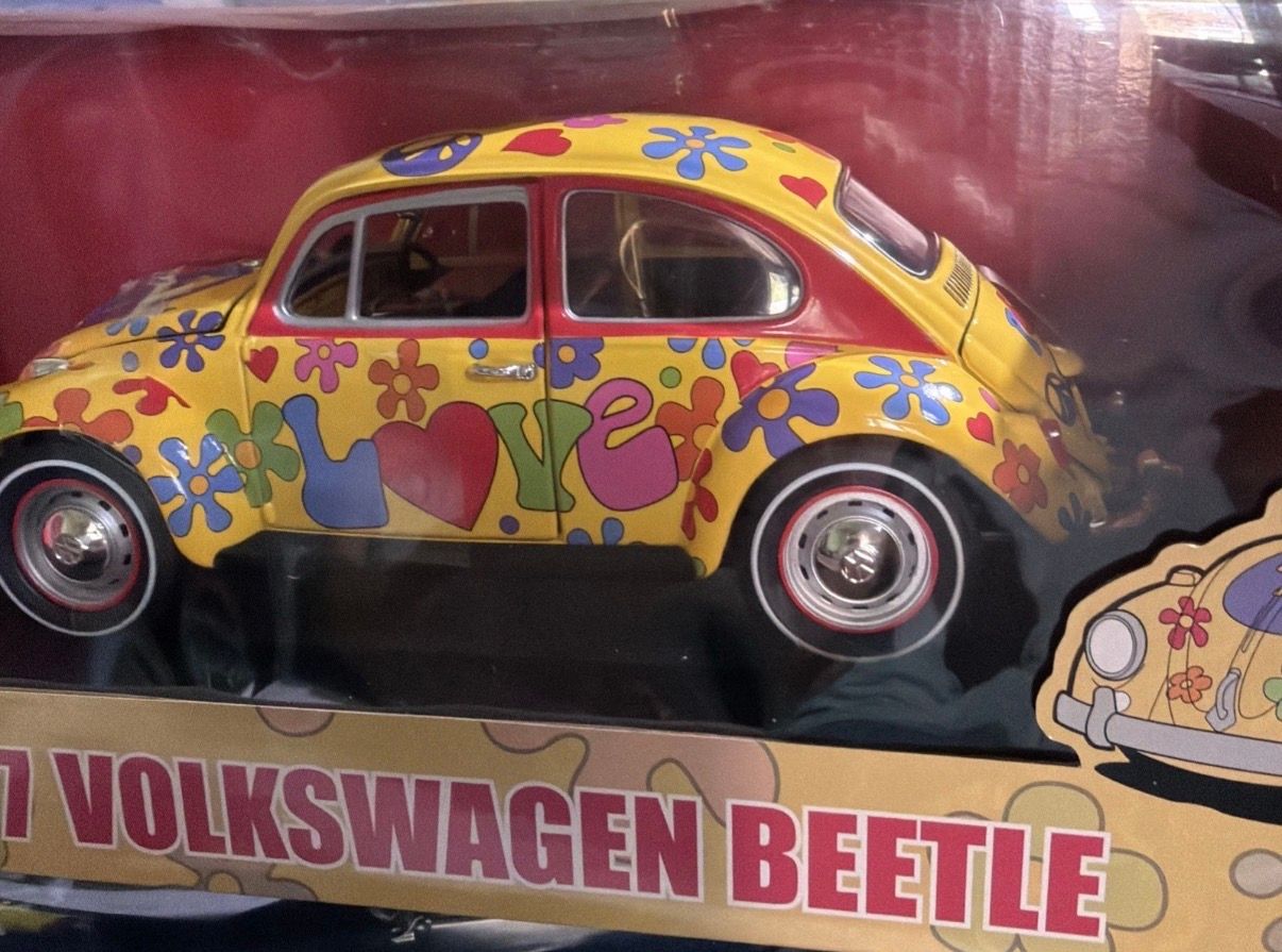 1/18 GREENLIGHT 1967 VW VOLKSWAGEN BEETLE LOVE HIPPIE LIMITED EDITION