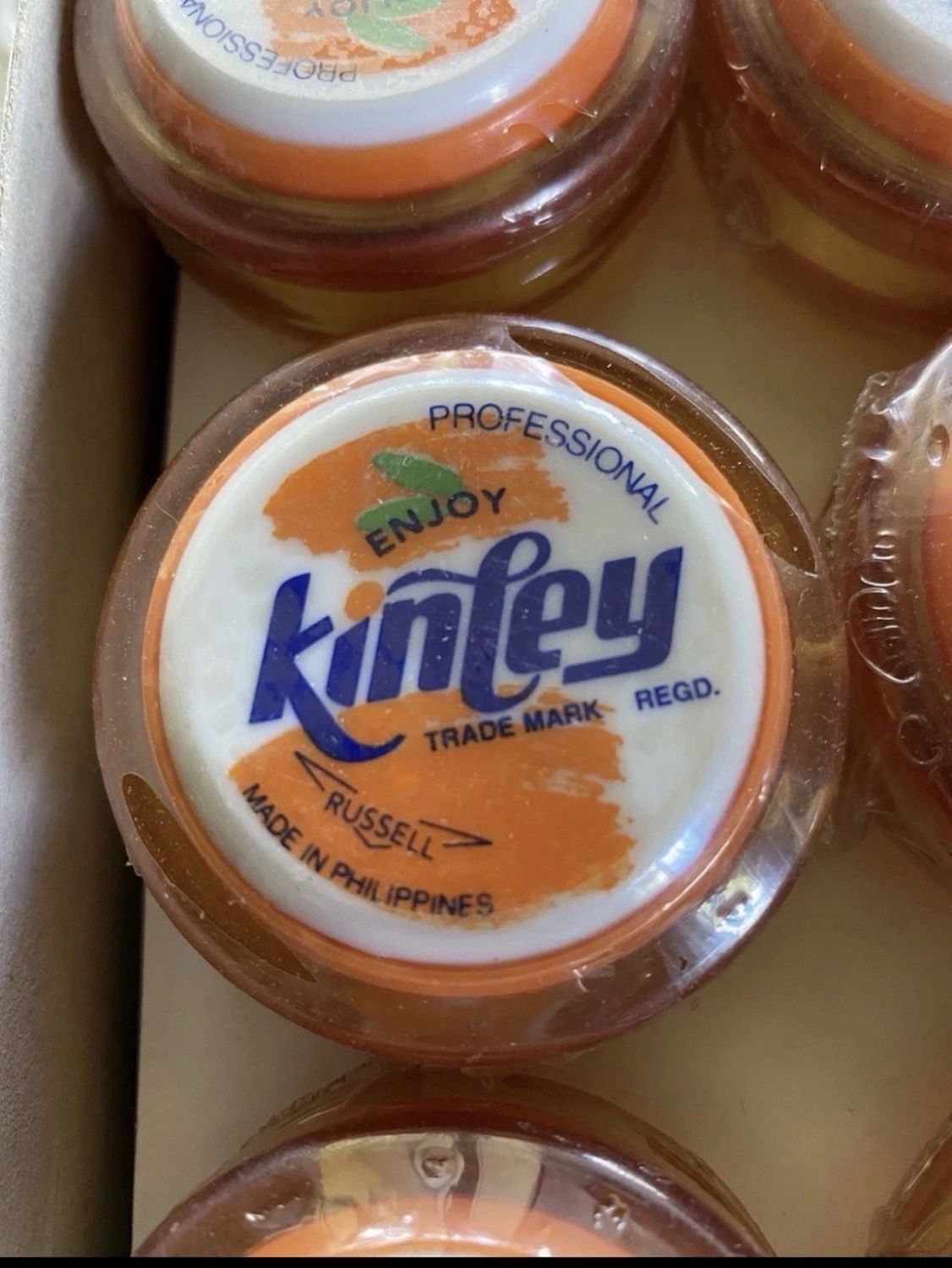 Rare Kinley Russell Yoyo in shrink wrap Coca-cola