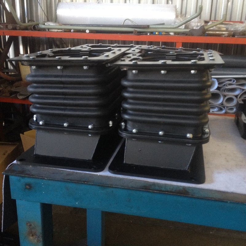 Traction Motor Air Duct  8383320