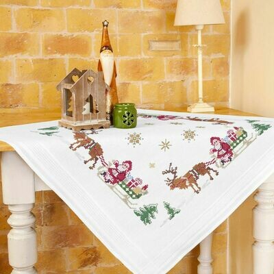Duftin Christmas Cross Stitch Table Cloth Duftin Christmas Cross Stitch Table Cloth