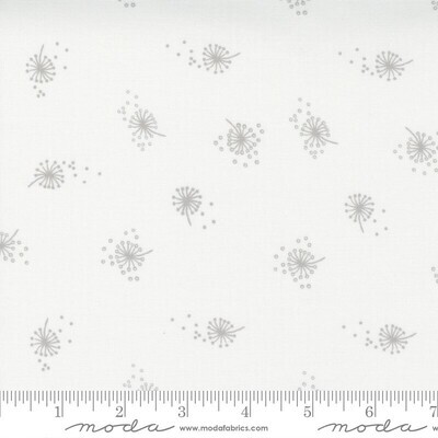 Little Ducklings - Dandelion White REMNANT Little Ducklings - Dandelion White REMNANT