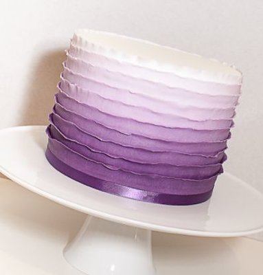 Ombre Ruffle Cake (by Torta Couture)