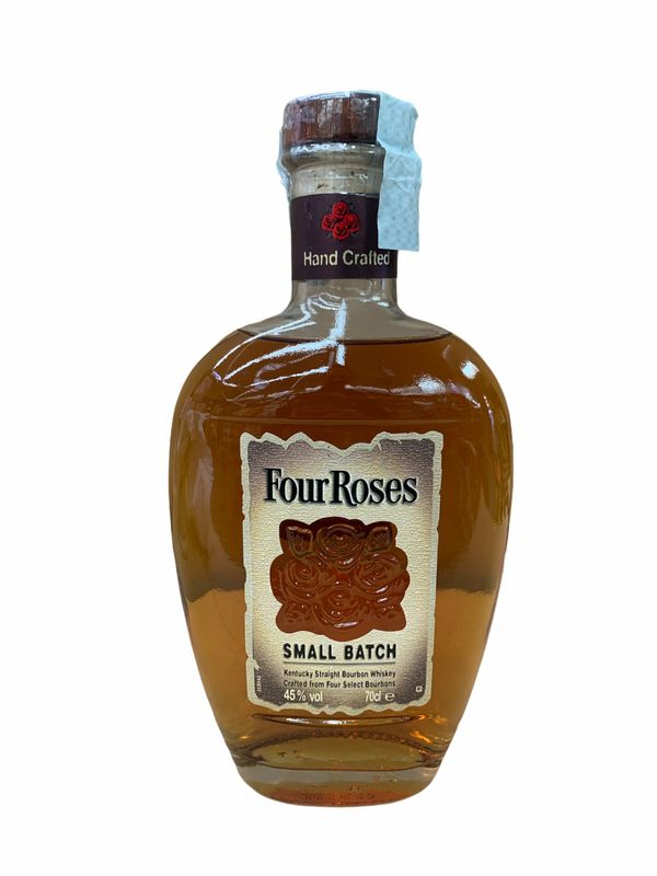 Four Roses Small Batch Bourbon Whiskey 70cl 45% Four Roses Small Batch Bourbon Whiskey 70cl 45%