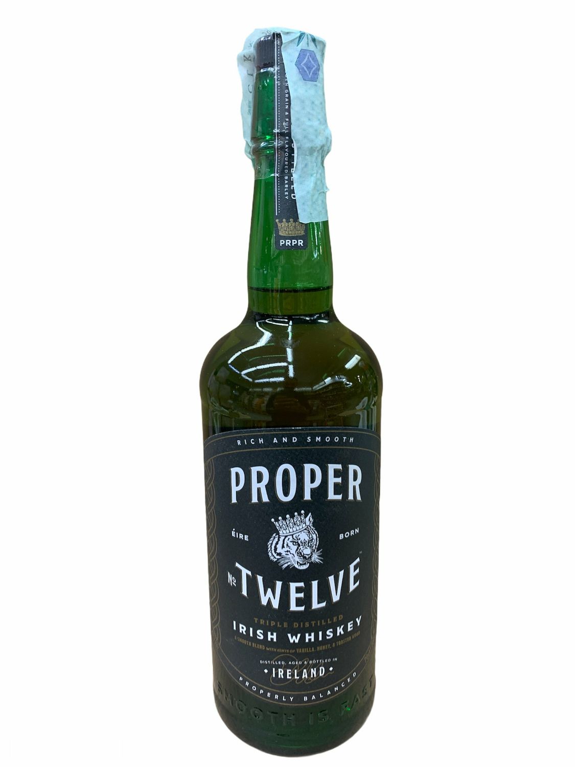 Proper Twelve Connor McGrergor Irish Whiskey 70cl 40% Proper Twelve Connor McGrergor Irish Whiskey 70cl 40%