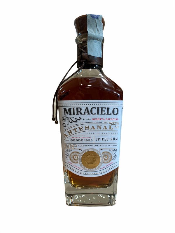 Miracielo Spiced Rum Reserva Especial 70cl 38% Miracielo Spiced Rum Reserva Especial 70cl 38%