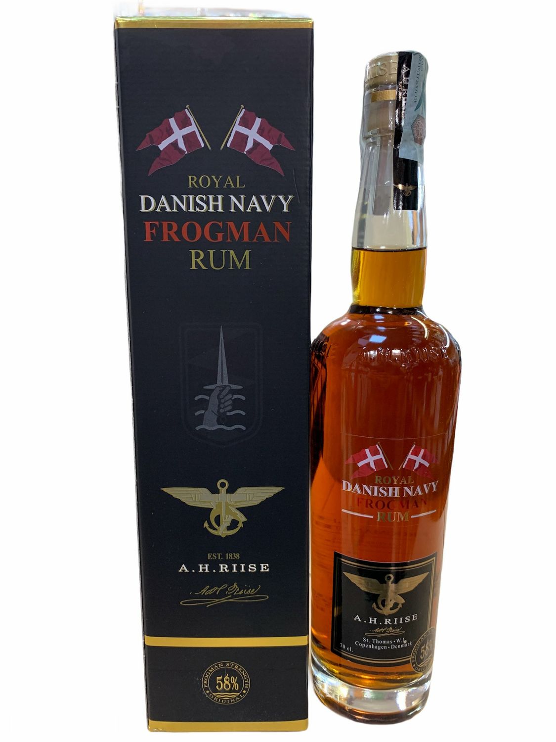 A.H. Riise Danish Navy Frogman Rum 70cl 58% A.H. Riise Danish Navy Frogman Rum 70cl 58%