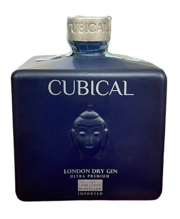 Cubical Ultra Premium 70cl. 45° Cubical Ultra Premium 70cl. 45°