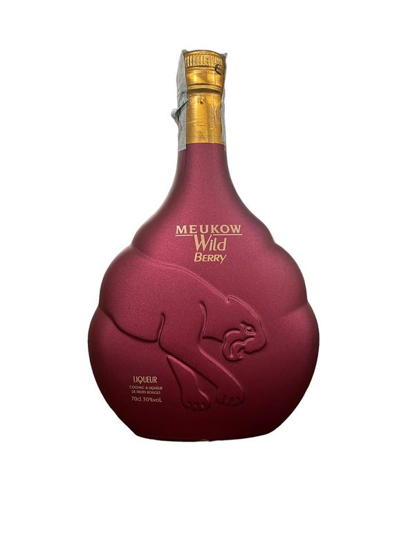 Meukow Cognac Wild Berry 70cl 30% Meukow Cognac Wild Berry 70cl 30%