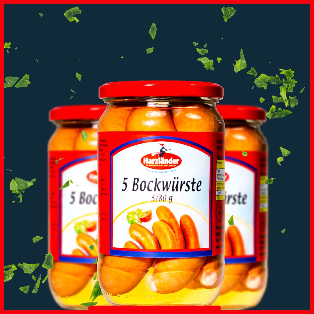 Drei Gläser mit rotdeckeliger Wurst in Etiketten, zentriert auf einem dunkelblauen Hintergrund mit