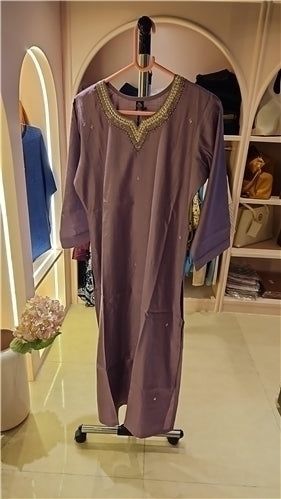 Elegant Mauve Kurta &amp; Salwar Set with Cream Dupatta | Festive Ethnic Wear for Women