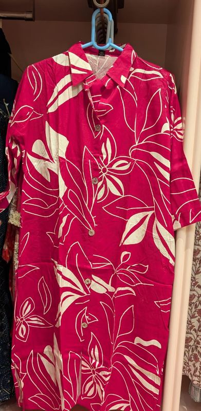 Hot Pink Tropical Button-Front Kurta with Pant | Fuchsia Ivory Leaf Print A-Line Rayon Viscose | Resort Casual