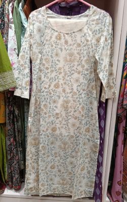 Cream Floral Printed Straight Cut Salwar Suit with Dupatta for Women