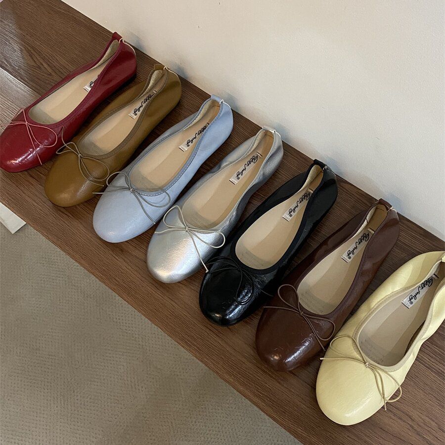 Bailamos Women Flat Heel Shoes
