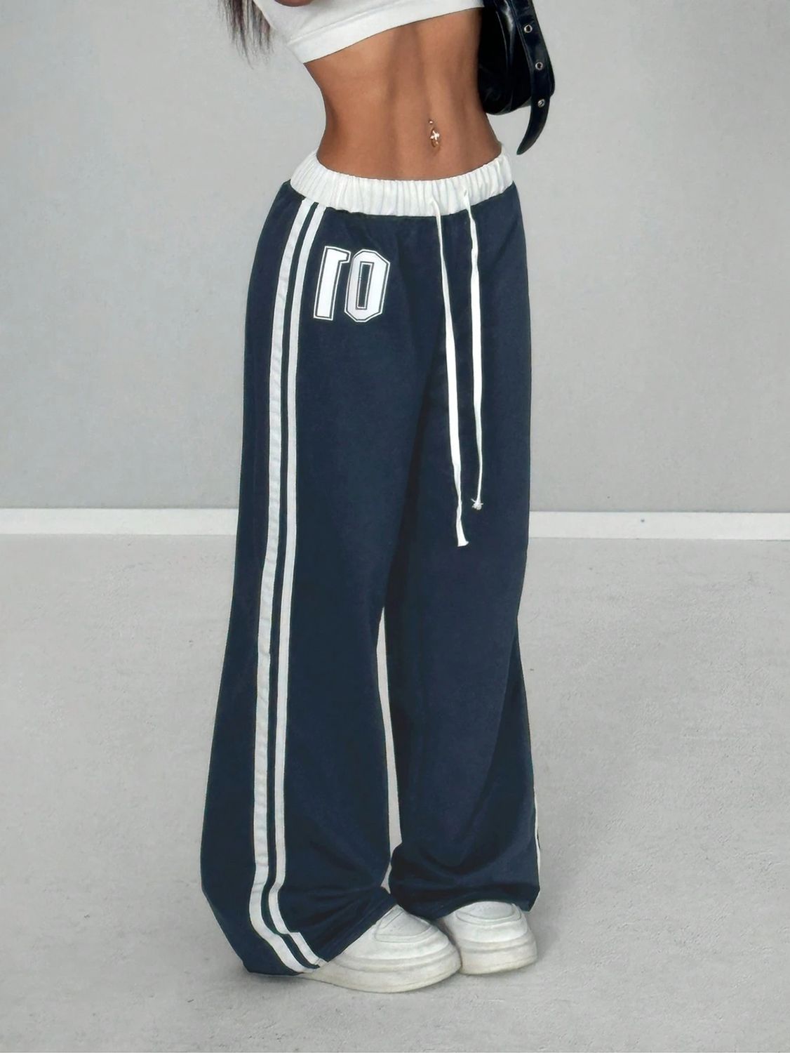 Women’s Colour-Blocked Digital-Print Belted Patchwork Sports Trousers