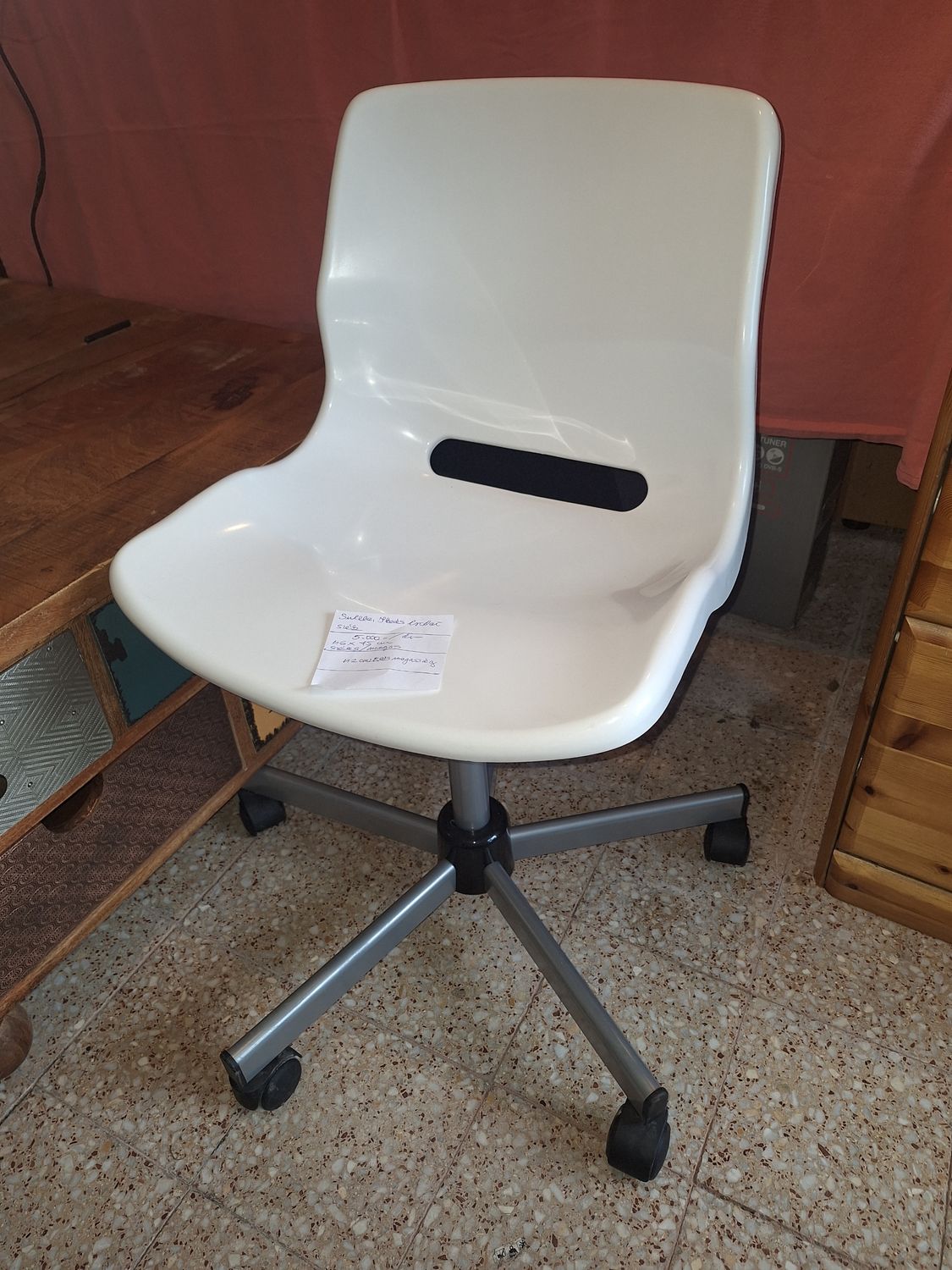 Ikeás állítható magasságú irodai forgó szék