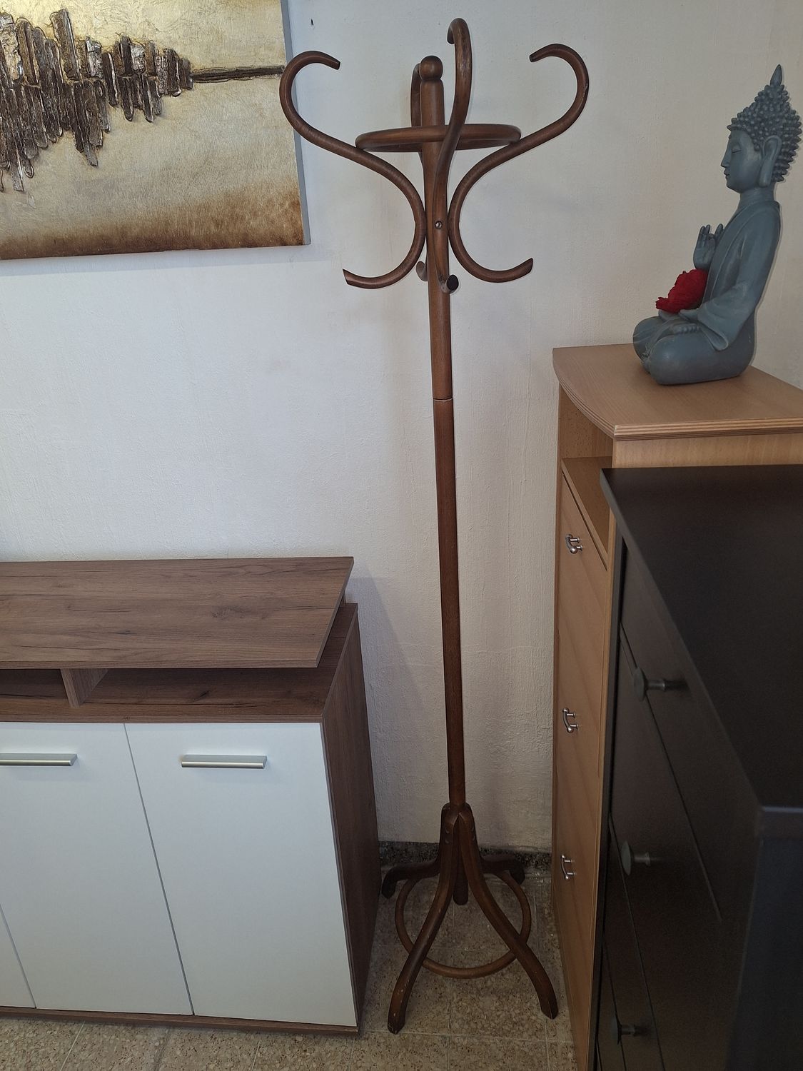 Thonet fogas tömör fából 180cm magas