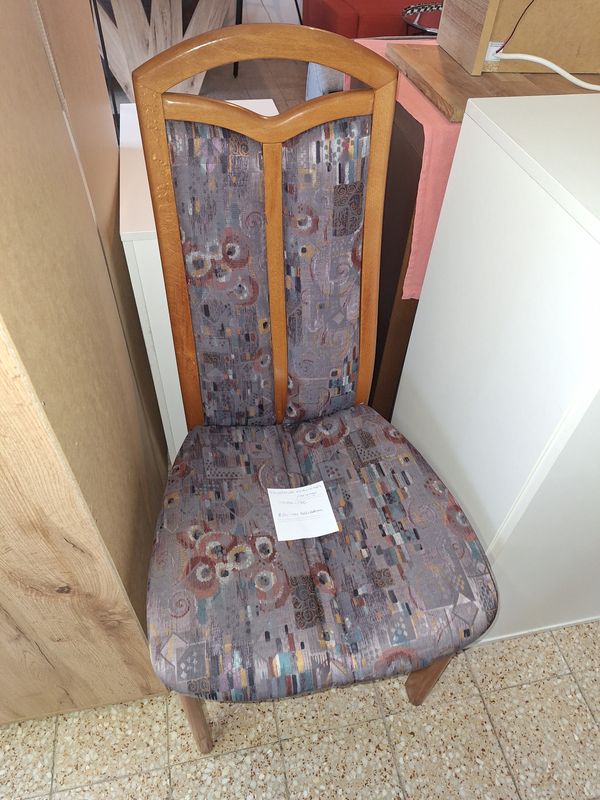 Gyönyörűszép masszív kárpítozott étkező szék/ cseresznye