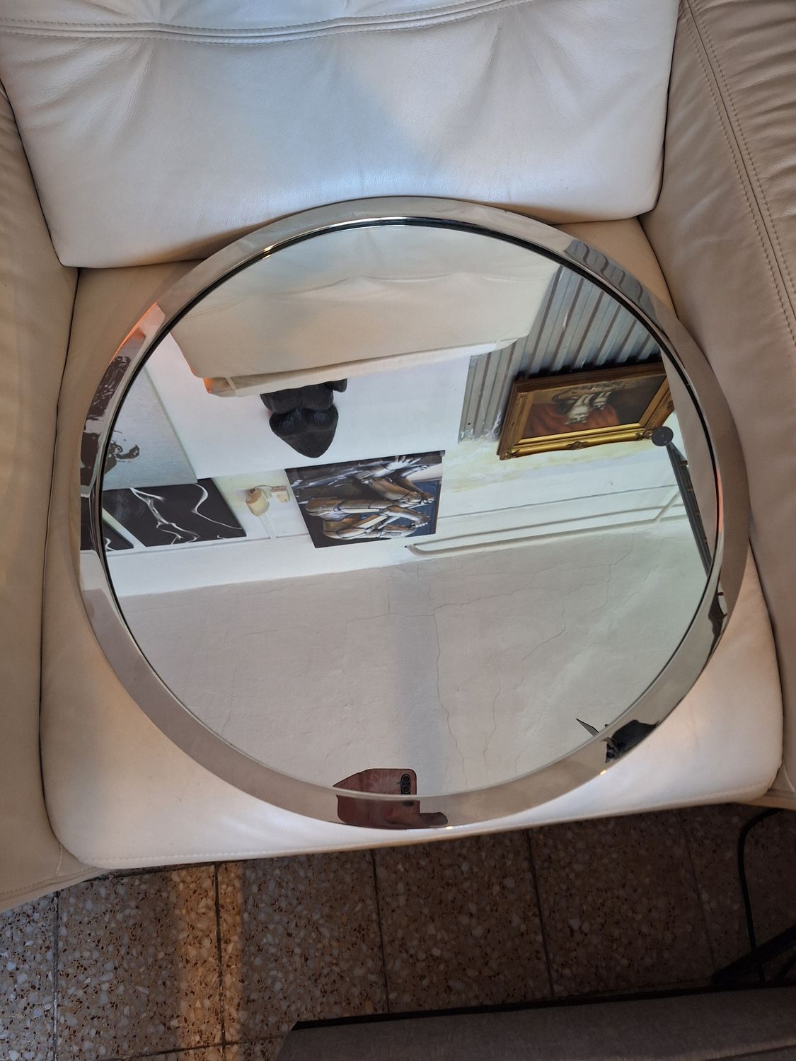 Masszív kör alakú fali tükör fémből  60cm