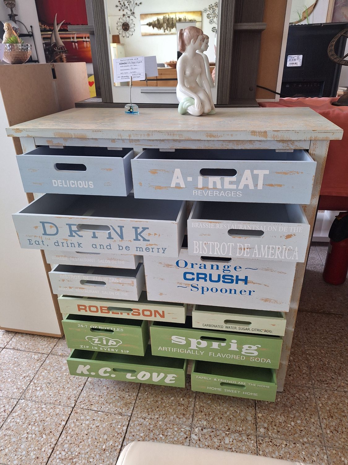 13 fiókos gyönyörűszép vintage komód