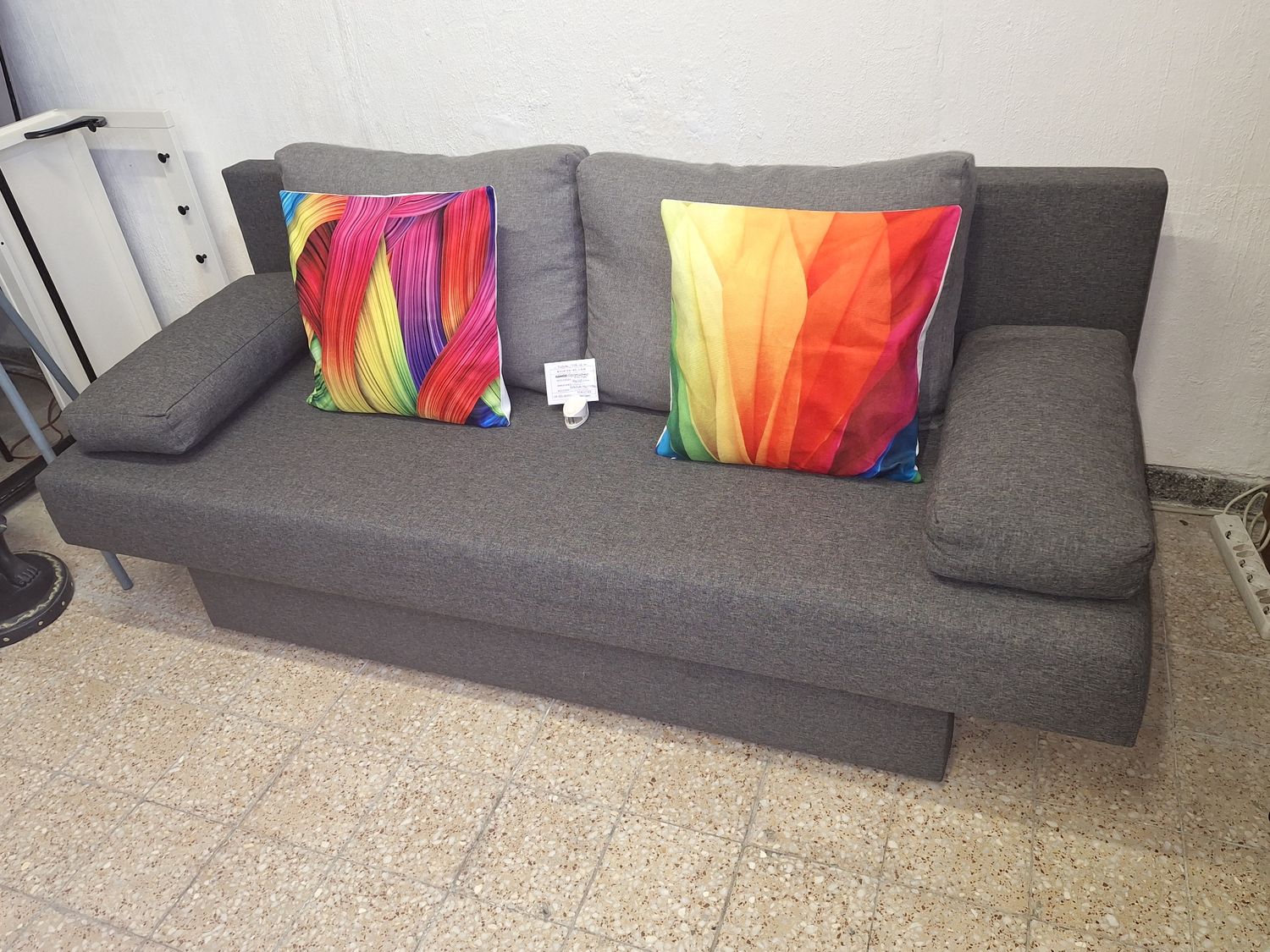 Ágyazható és ágyneműtartós szövet kanapé 190x80cm szürke